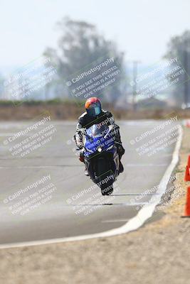 media/Sep-20-2025-TrackDaz (Sat) [[27f0cde673]]/B Group/220pm (Turn 9)/